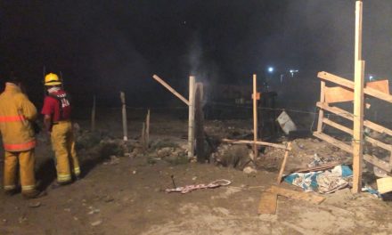 Incendio aterró a vecinos de Urbivilla del Real