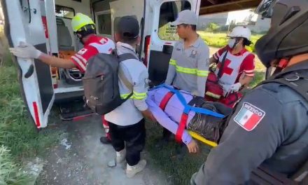 Hombre se infarta y cae al suelo en Saltillo