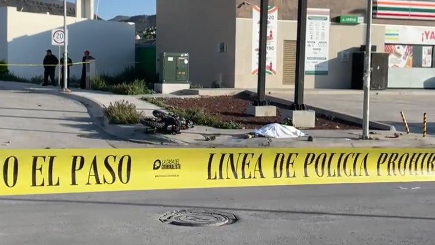 Muere motociclista en Saltillo al ser derribado por un chofer