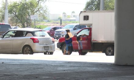 Incrementa presencia de niños en cruceros de Saltillo