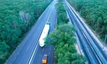 Llega el primer vagón del Tren Maya a Cancún
