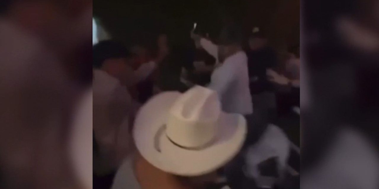 Fuerte riña se registra en un Bar de Parras de la Fuente