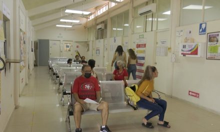 Lucen vacíos puntos de vacunación contra el Covid en la región Sureste de Coahuila