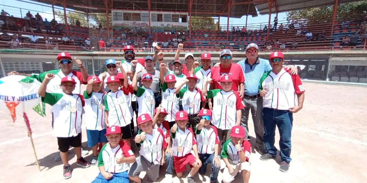 Reciben a Selección Sabinense de Beisbol