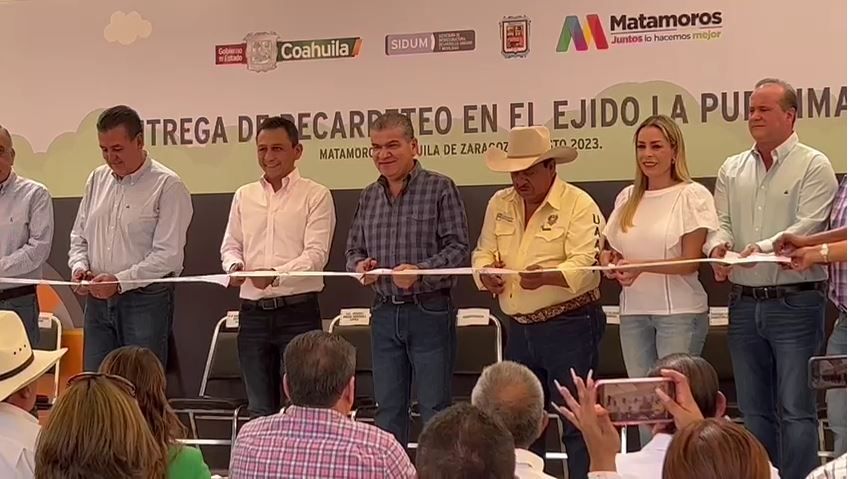 Entrega MARS obras de recarpeteo en Matamoros