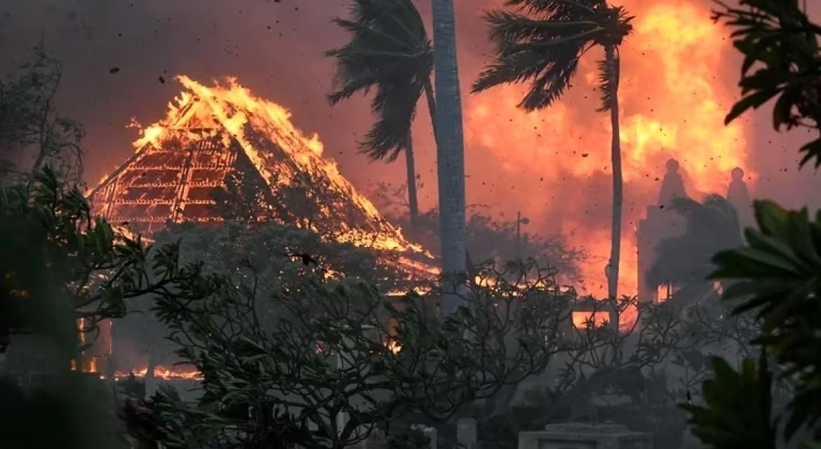 Fallecen dos mexicanos por incendios en Hawái: SRE