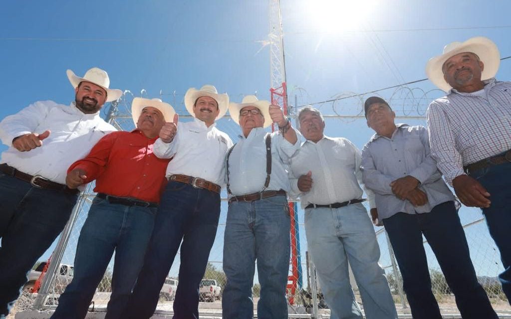 Benefician a ejidos de Saltillo con internet y equipamiento
