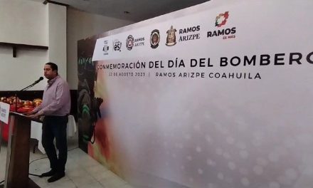 Reconoce Ramos Arizpe a los bomberos