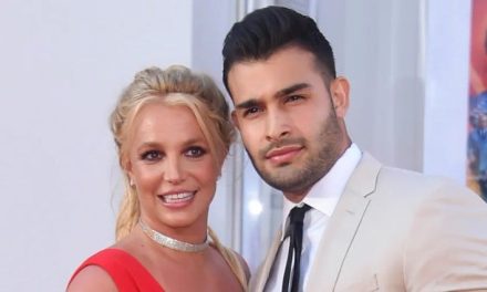 Britney Spears le habría sido infiel a Sam Asghari con un miembro del personal de su hogar
