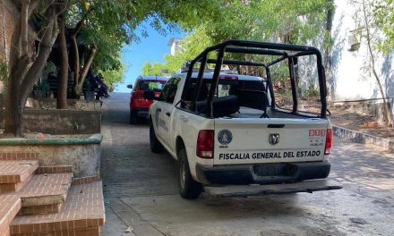 Comando de 20 hombres secuestra a la titular del MP en Coyuca, Guerrero
