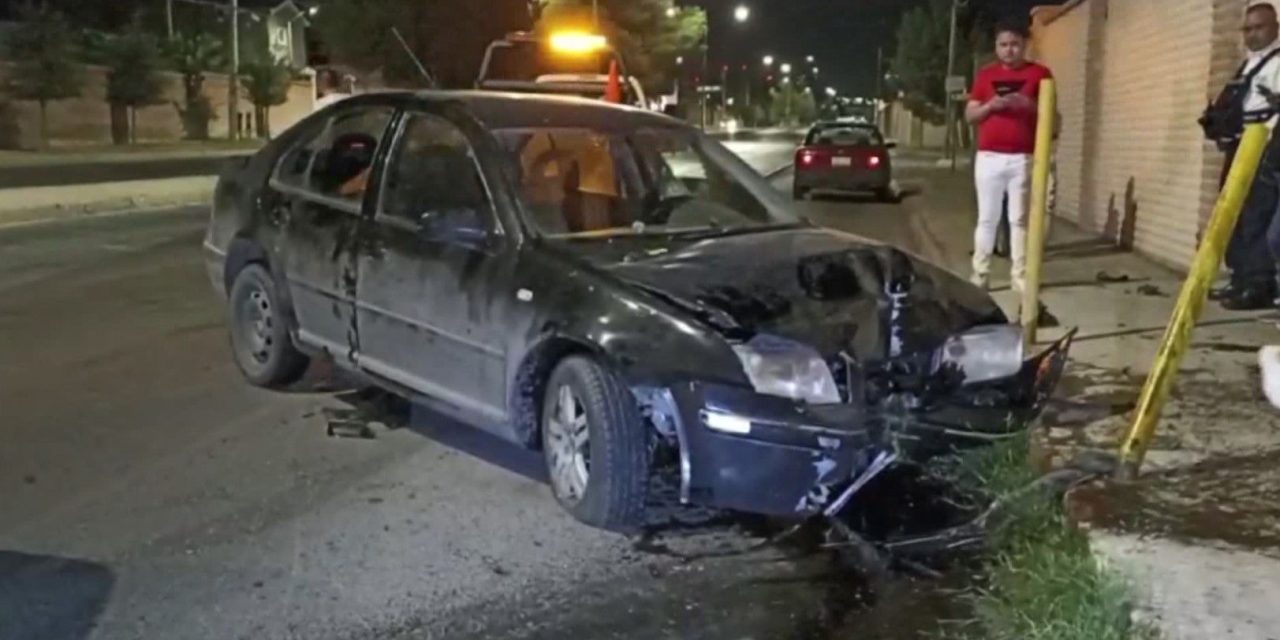 Ebrio termina volcado tras dormitar al norte de Saltillo