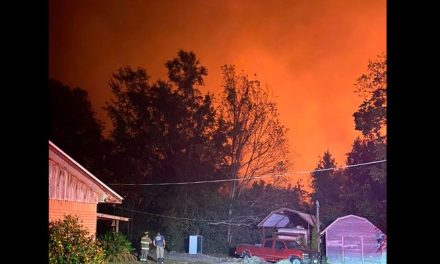 El incendio forestal más grande en la historia de Louisiana ha consumido 13 mil hectáreas