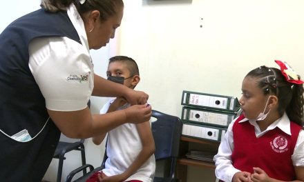 Llaman a inmunizar a niños y niñas en Coahuila