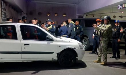 Muere joven que fue baleada por policías de Neza durante enfrentamiento en el AICM