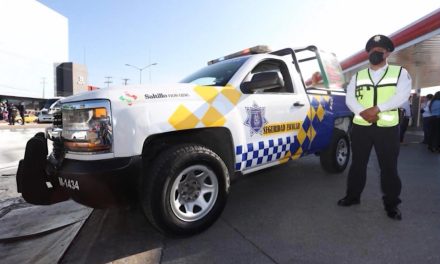 Patrulleros escolares y policía municipal presentes para un regreso a clases exitoso en Saltillo