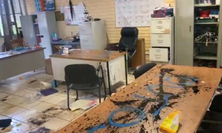 Una vez más roban y causan daños en escuela de Saltillo