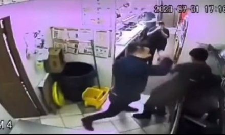 Video: Hombre golpea brutalmente a empleado de Subway en SLP por pedirle que esperara su turno