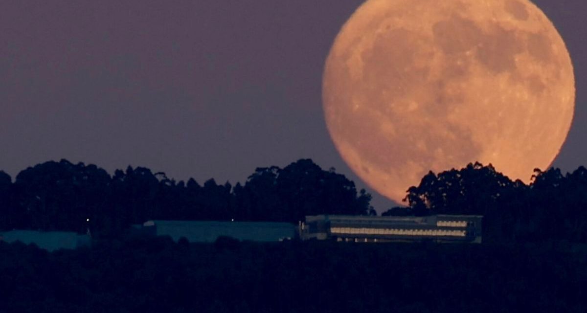 Cuándo ver la primera superluna de agosto