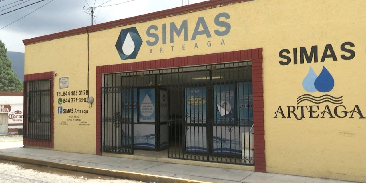 Suma 200 tinacos entregados dentro de programa que desarrolla SIMAS Arteaga