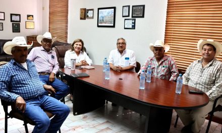 Refrenda Diana Haro su compromiso con el campo