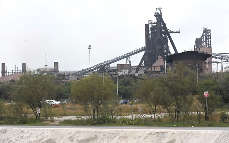 Ofrecen supuesto pago en parcialidades en AHMSA