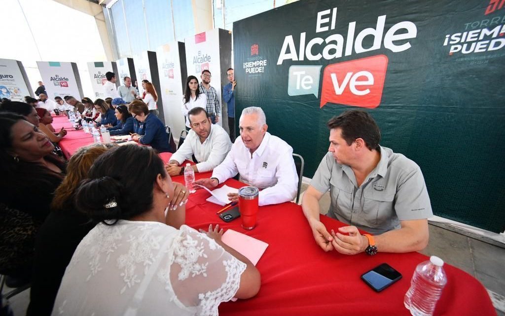 Encabeza Román Cepeda Audiencias Públicas