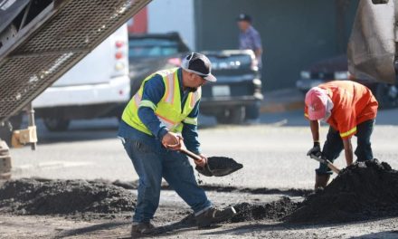 Agradecen trabajos de recarpeteo en Zona Centro de Saltillo