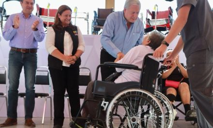 Chema Fraustro brinda apoyo en Mes de la Discapacidad