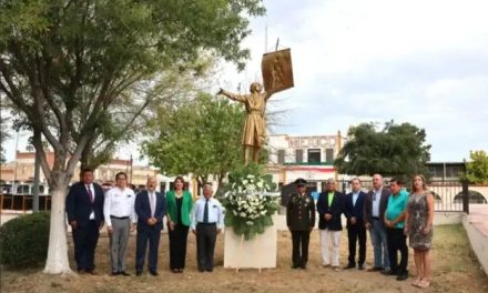 Festeja Sabinas 213 aniversario del inicio de la Independencia