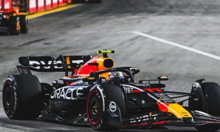 ‘Checo’ Pérez tiene frustrante actuación en el GP de Singapur