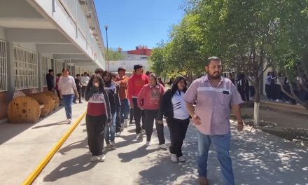 Participan estudiantes del COBAC en simulacro