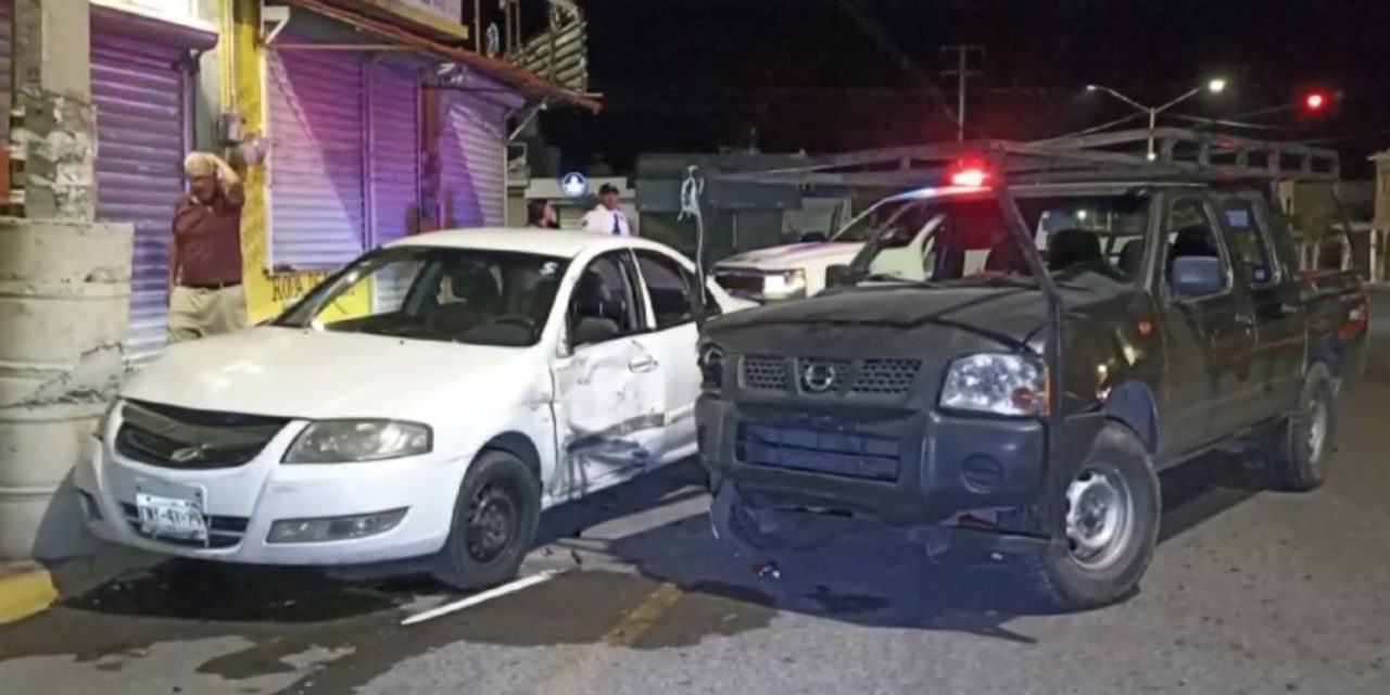 Menor choca carro estacionado en Saltillo