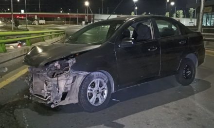 Se estrella borracho contra muro en Saltillo  por ir peleando