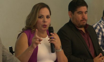 Imparten conferencia sobre el impacto de las reformas laborales en las finanzas empresariales
