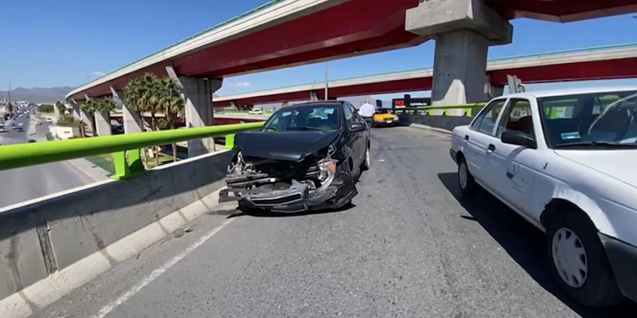 Mujer resulta lesionada tras accidente en Saltillo y termina en un hospital