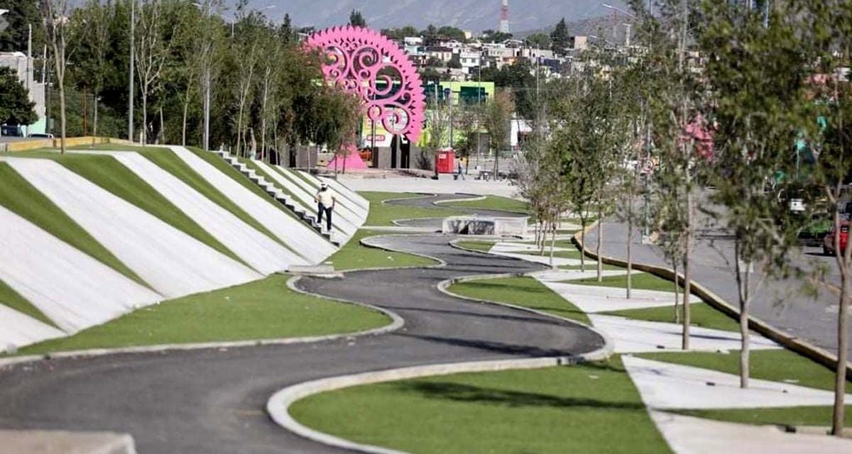 Saltillo: Dan mantenimiento a la Línea Verde, aplican pintura y elimina grafitis