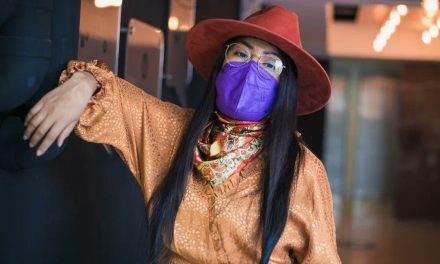 Persiguen y balean el carro de la saxofonista María Elena Ríos