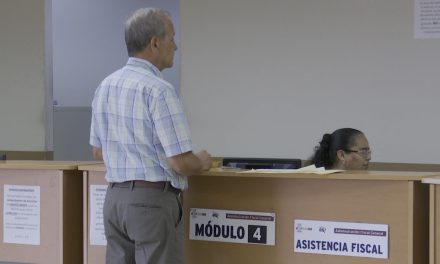 Cumplen con el pago de derechos vehiculares en Ramos Arizpe