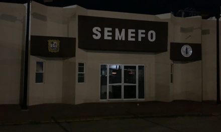 Hallan sin vida a hombre frente a su casa en Saltillo