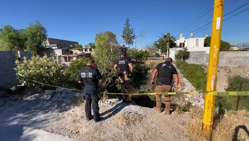 Encuentran a hombre sin vida en un arroyo de Saltillo