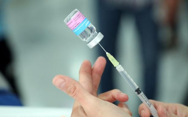 Llegan a Coahuila primeras vacunas contra la influenza