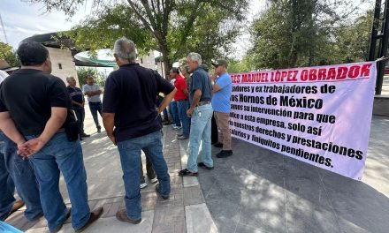 Piden obreros de AHMSA que Federación pague su finiquito