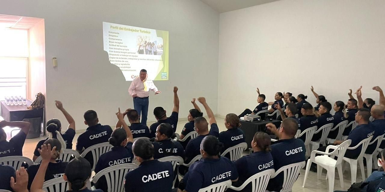 Capacitan a cadetes como ‘Embajadores Turísticos’ en Acuña