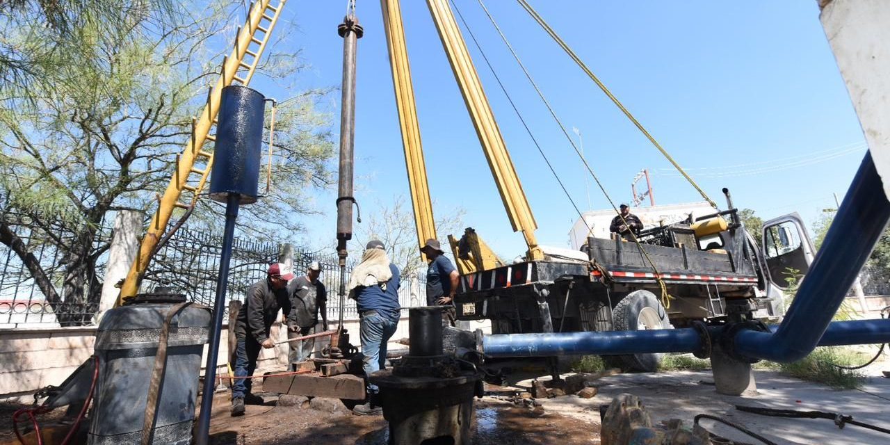SIMAS Torreón trabaja en reparación de bomba