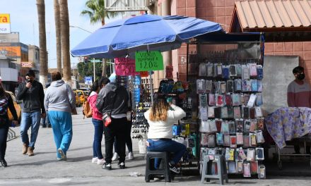 Instan a vendedores a regularizar actividades comerciales