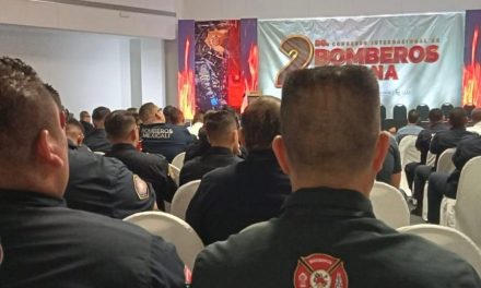 Participan bomberos de Torreón en congreso internacional