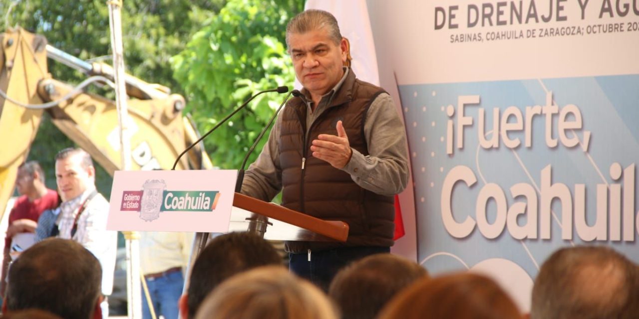 Entrega MARS obras de infraestructura en la Carbonífera