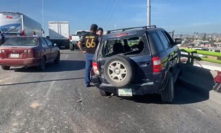 Saltillo Caos vial tras accidente en el Periférico LEA