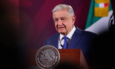 AMLO minimiza daño del huracán Otis en Acapulco… ‘No nos fue tan mal’