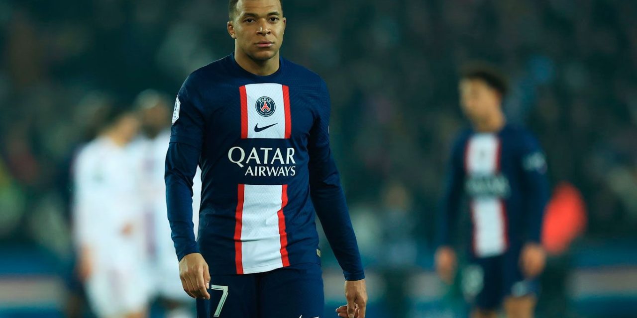 Mbappé pasa por un mal momento al igual que el PSG